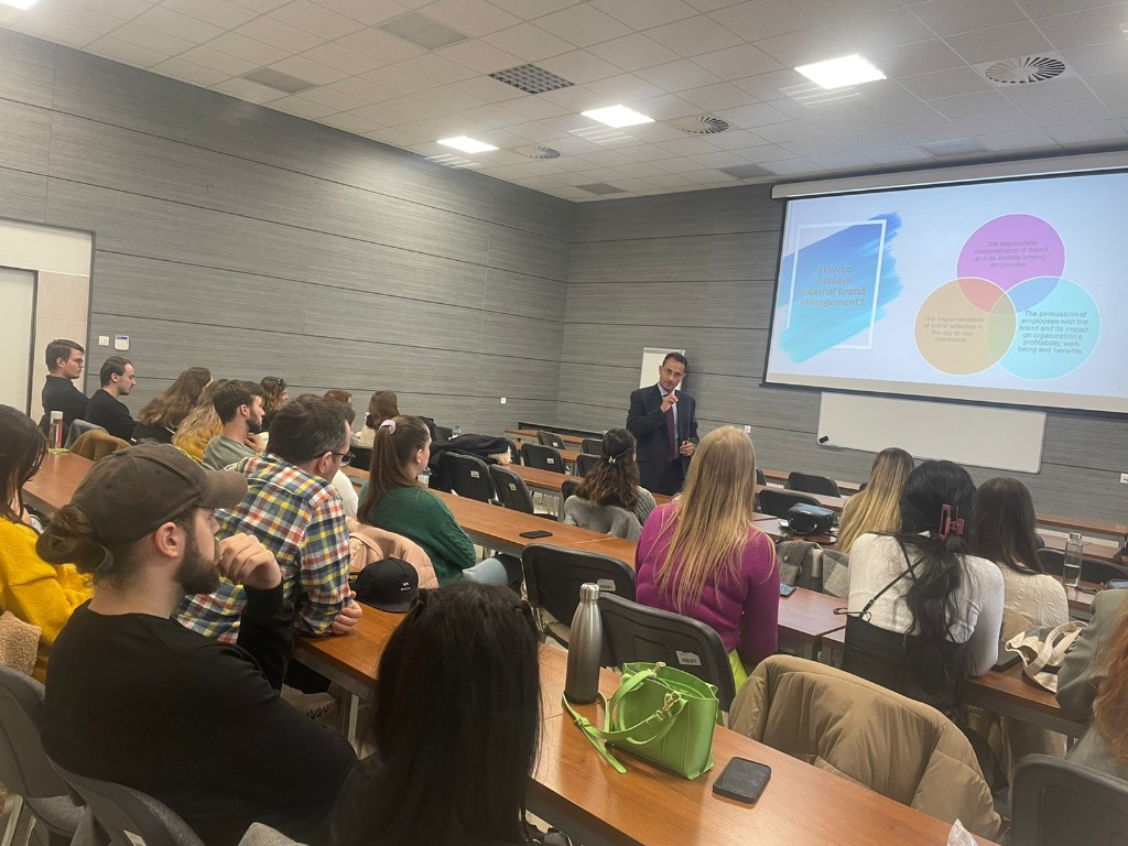 Internal Brand Management Lecture